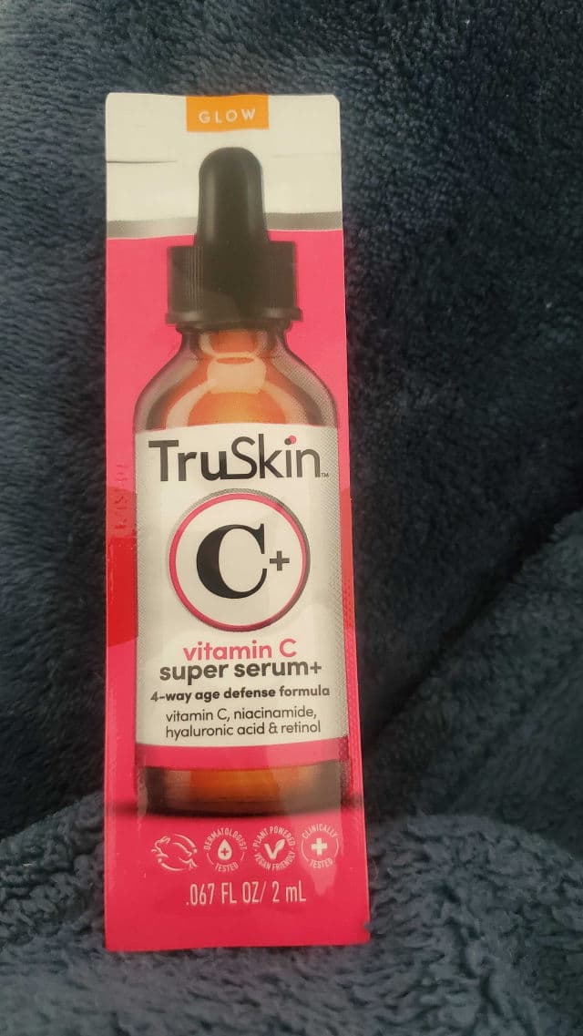 Truskin Vitamin C Concentrated Super Serum+ review photo by Armandokurumilla 