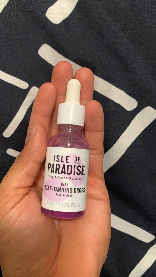 Isle of Paradise Medium Self-Tanning Drops review photo by calvokurumilla
