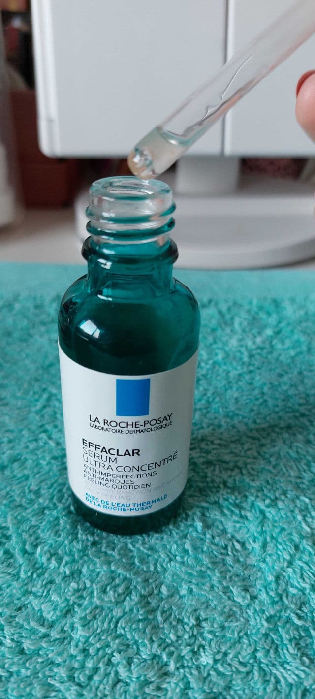 La Roche-Posay Effaclar Salicylic Acid Acne Treatment Serum review photo by xokera81