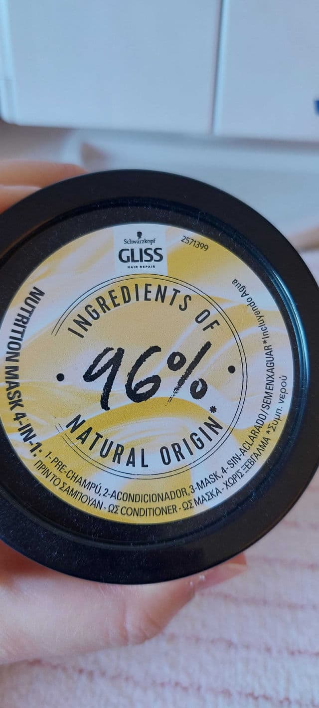 Schwarzkopf Gliss Protein+ 4-in-1 Nutrition Mask review photo by xokera81
