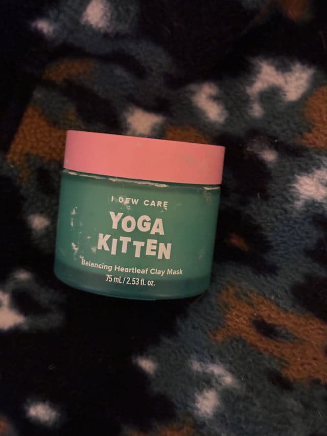I Dew Care Yoga Kitten Balancing Heartleaf Clay Mask review photo by mandquill