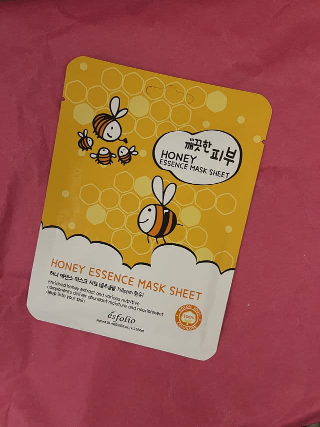 ESFOLIO Honey Essence Mask review photo by therealchelsea