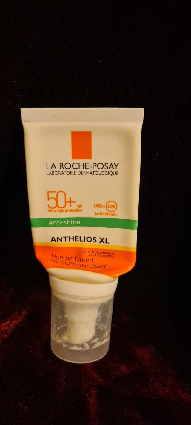 La Roche-Posay Anthelios XL SPF 50+ Dry Touch Gel - Cream Anti-Shine review photo by Fahmida
