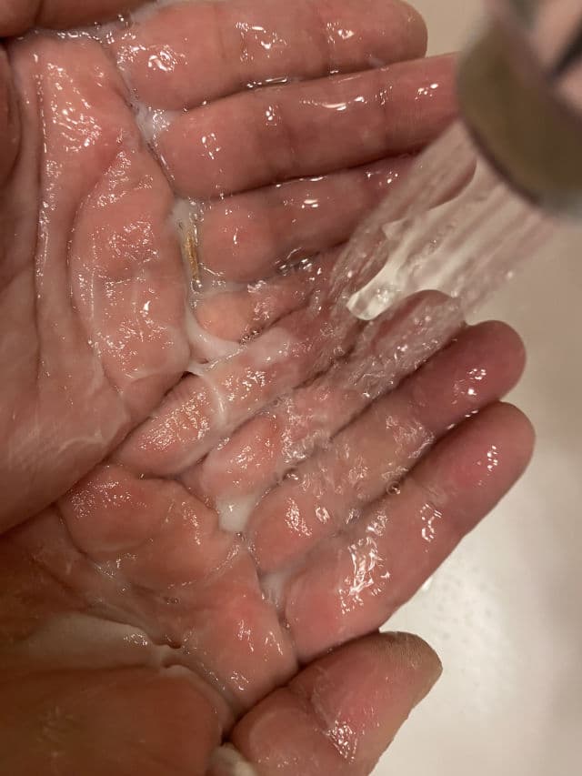 Olay Quench Ultra Moisture Shea Butter Body Lotion review photo by BobCat04