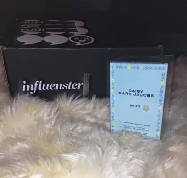 Marc Jacobs Beauty Re(cover) Perfecting Coconut Setting Mist review photo by monikki1976