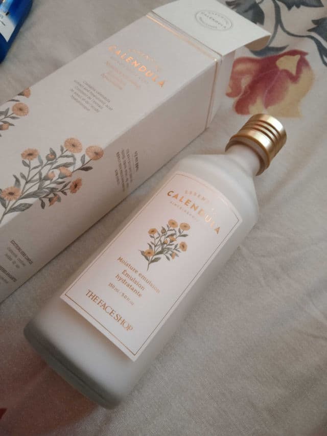 THE FACE SHOP Calendula Essential Moisture Emulsion review photo by ChloeSkinCare