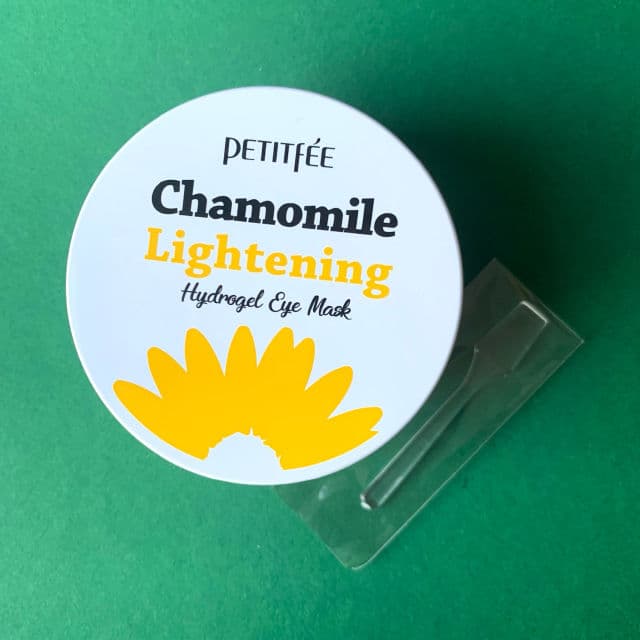 Petitfee Chamomile Lightening Hydrogel Eye Mask review photo by Yuccako