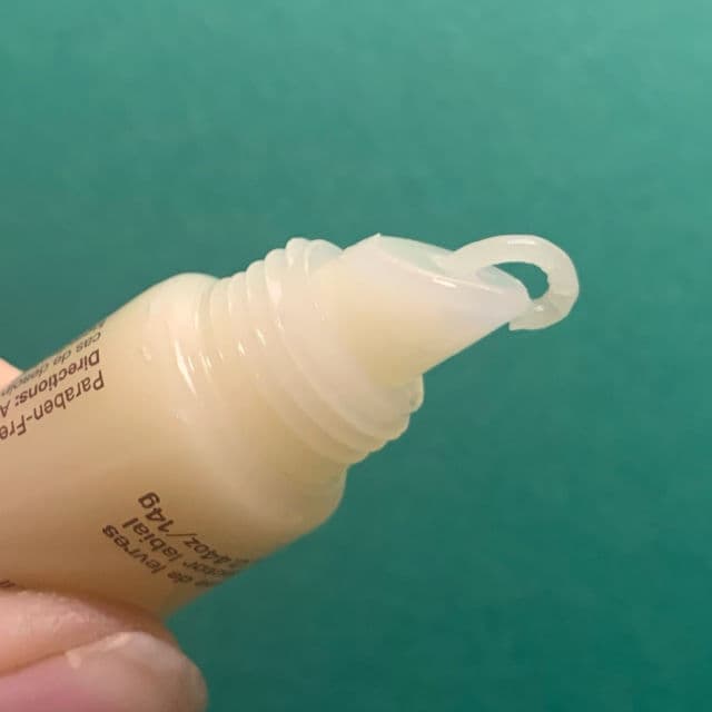 Hempz Ultra Moisturizing Herbal Lip Balm review photo by Yuccako