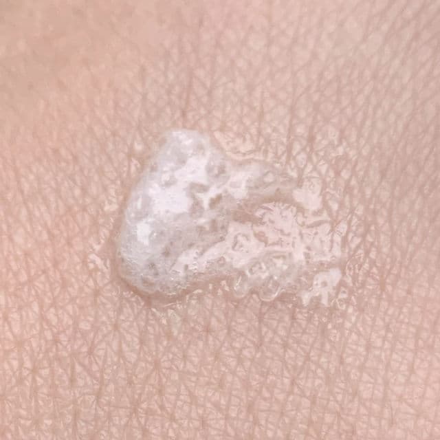 NatureLab. Tokyo Perfect Shine Clarifying Scalp Scrub review photo by Yuccako