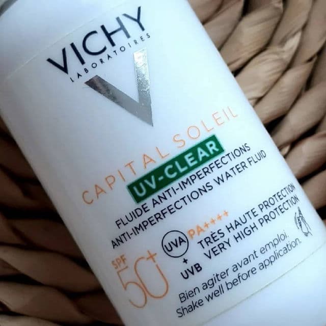 Vichy Capital Soleil UV-Clear Anti-Imperfections Fluid SPF50+ review photo by tatianasol