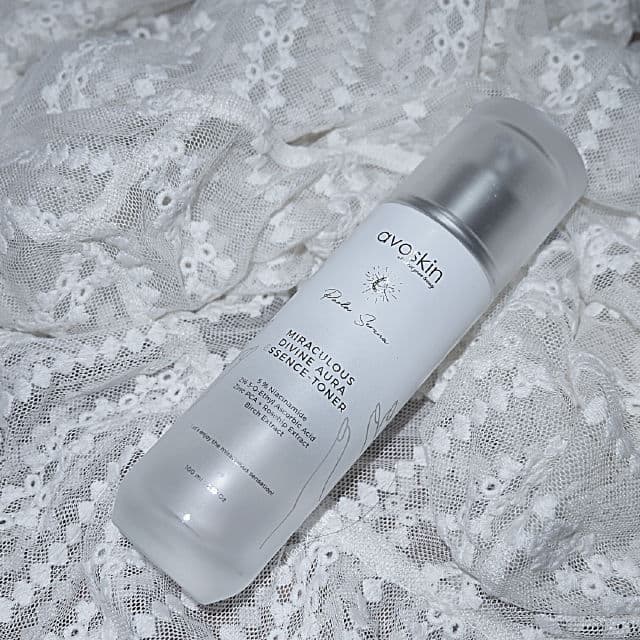 Avoskin Miraculous Divine Aura Essence Toner review photo by miraculouskin