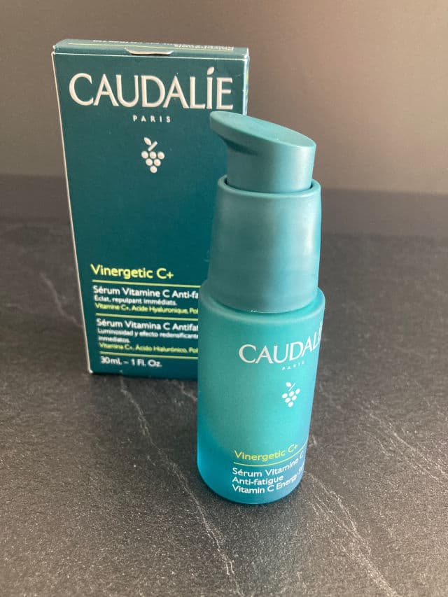 Caudalie Paris Vinergetic C+ Vitamin C Energy Serum review photo by Jasminmmundo