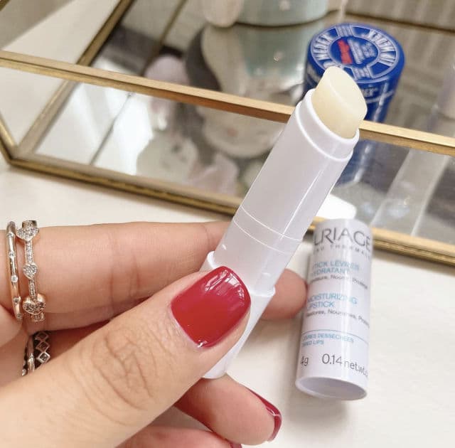 Uriage Eau Thermale Moisturizing Lip Balm review photo by darizabueno24