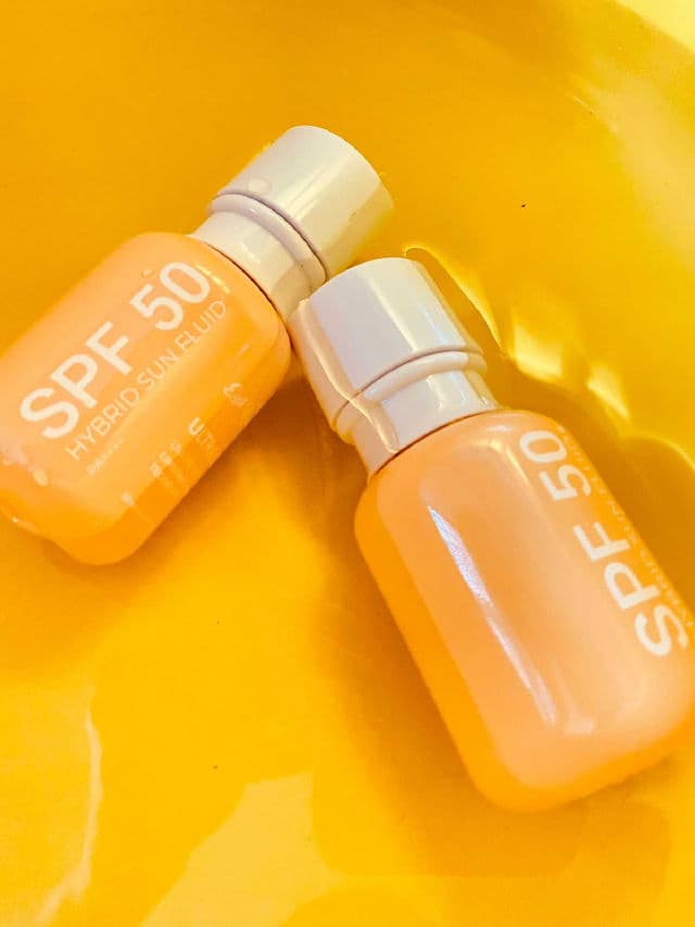 Earth Rhythm Ultra Defence Hybrid Sun Fluid SPF 50+ review photo by Manalsobsessions