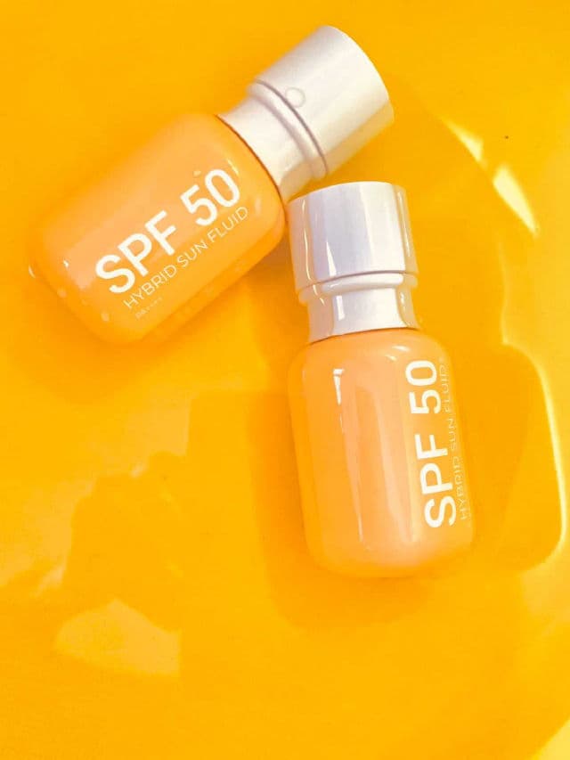 Earth Rhythm Ultra Defence Hybrid Sun Fluid SPF 50+ review photo by Manalsobsessions