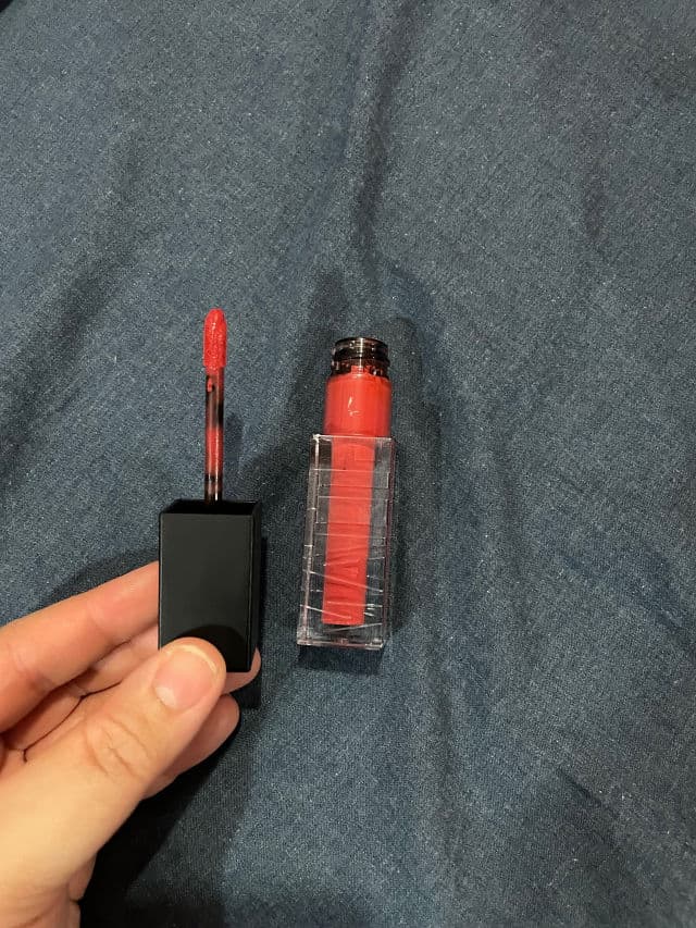 Maybelline Sensational Cushion Matte - Urban Spice review photo by Monicaaaaa