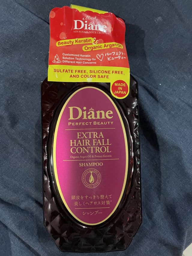 Moist Diane Perfect Beauty Extra Hair Fall Control Shampoo review photo by Monicaaaaa