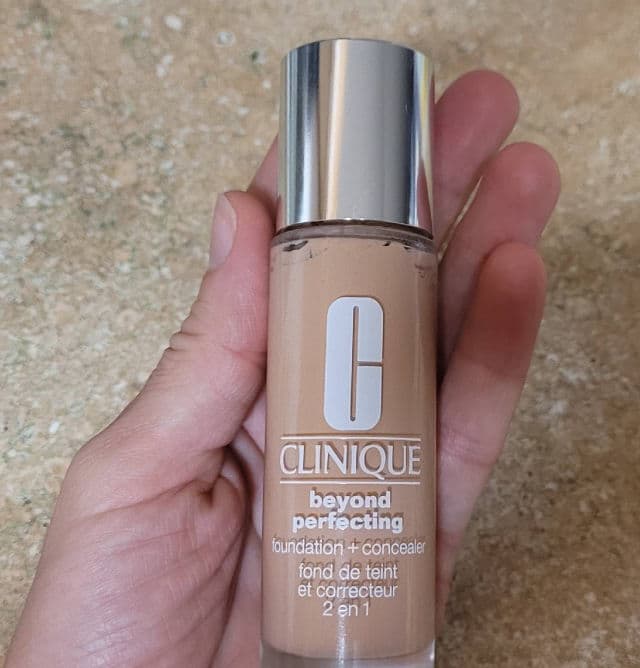 Clinique Beyond Perfecting Foundation + Concealer review photo by Aurelia2021