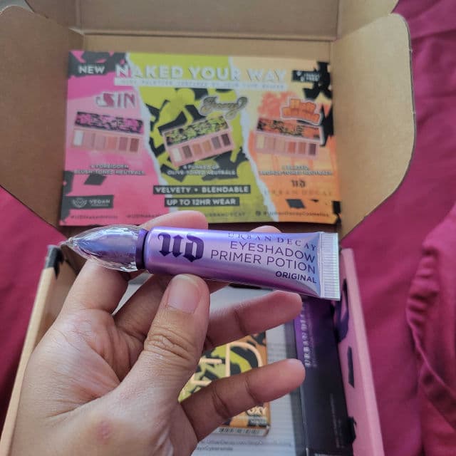 Urban Decay Eyeshadow Primer Potion - Original review photo by tjguida