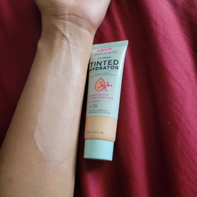 Wet N Wild Bare Focus Tinted Hydrator Tinted Skin Veil review photo by tjguida