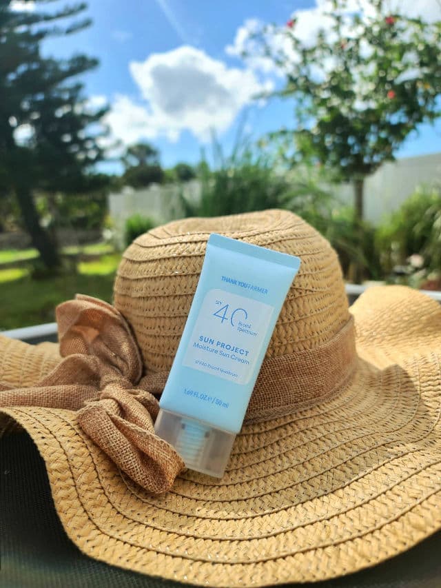 THANK YOU FARMER Sun Project Moisture Sun Cream SPF40 review photo by tjguida