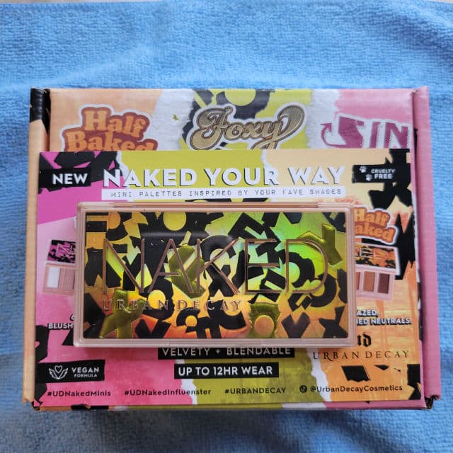 Urban Decay Mini Eyeshadow Palette - Foxy review photo by tjguida