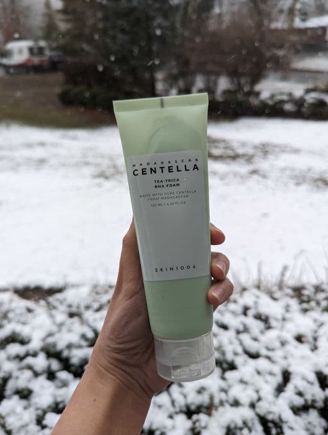 SKIN1004 Madagascar Centella Tea-Trica BHA Foam review photo by lioni'ka