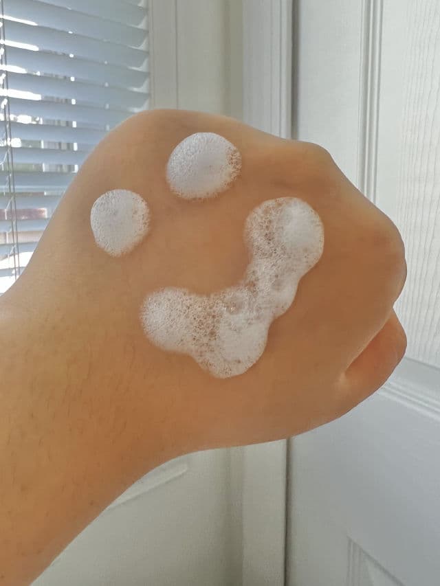 Talitha Koum HM+Barrier™ Face Cleanser review photo by glowyysunny