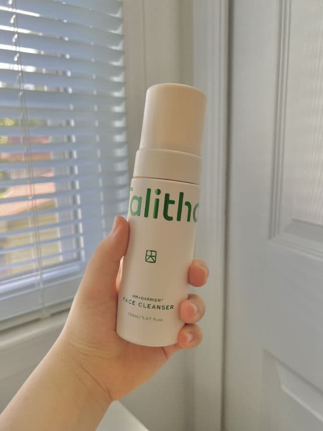 Talitha Koum HM+Barrier™ Face Cleanser review photo by glowyysunny
