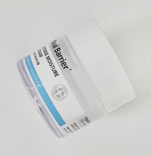 Real Barrier Intense Moisture Cream review photo by glowyysunny