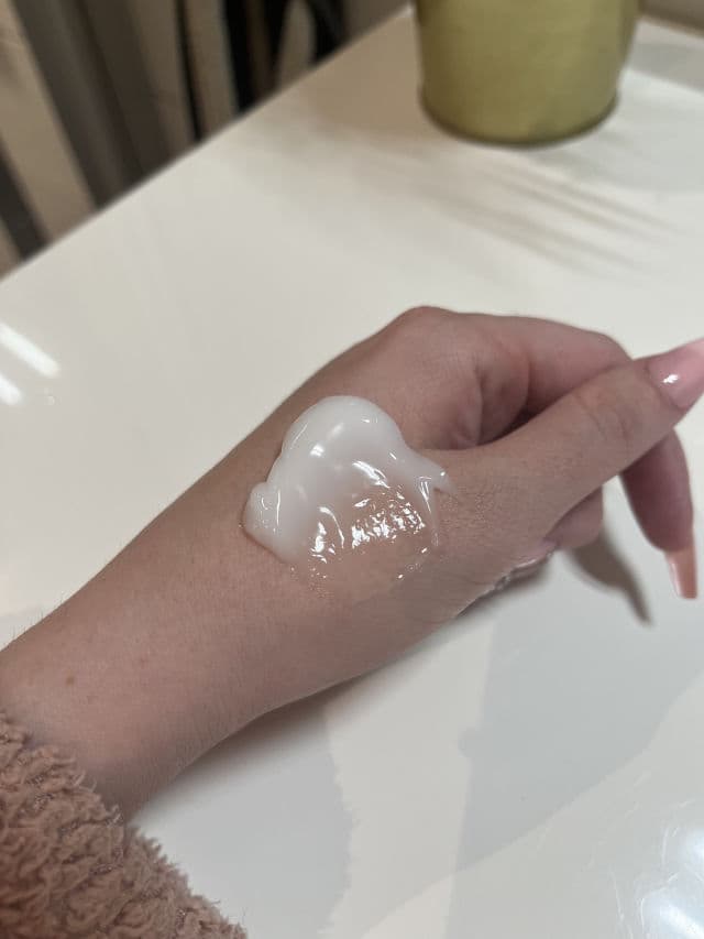 ELIZAVECCA Milky Piggy Water Coating Aqua Brightening Mask review photo by helenaamyhre