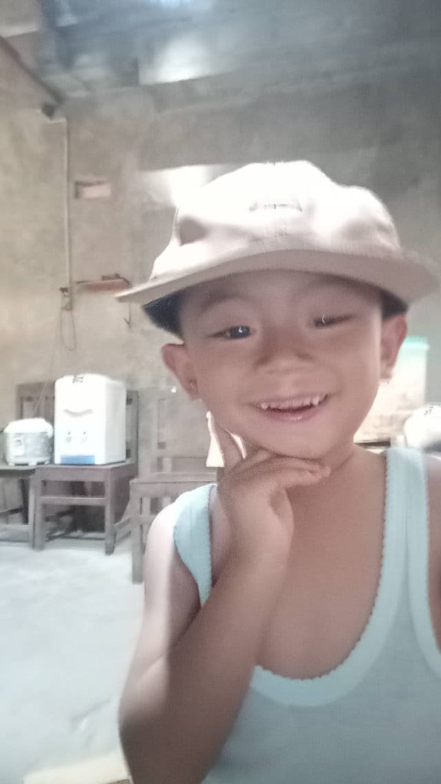 Marina UV White Hand & Body Lotion - Bright and Fresh review photo by KikiWulan