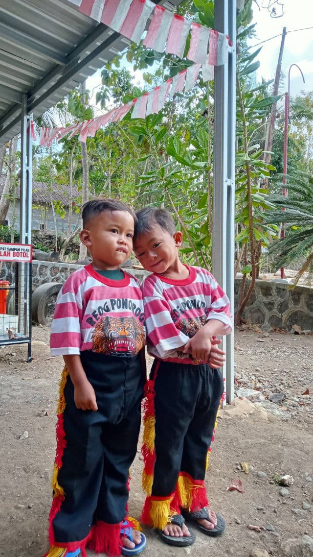 Equate Baby Broad Spectrum Sunscreen Lotion SPF50 review photo by KikiWulan