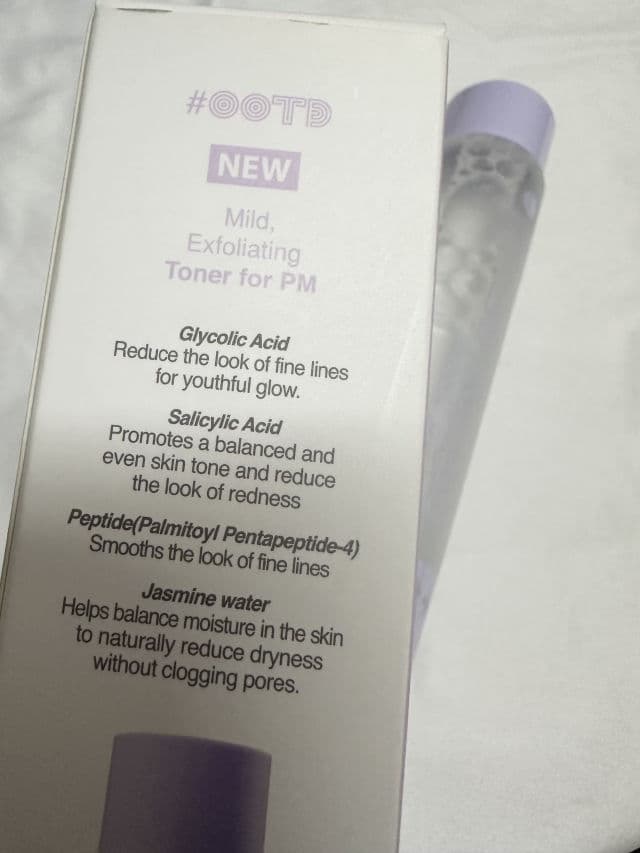 OOTD BEAUTY Glycolic Exfoliating Toner P.M review photo by lucyyg10