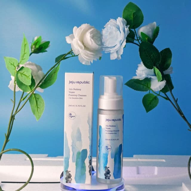 Jeju Republic Jeju Badang Vegan Foaming Cleanser review photo by lucyyg10