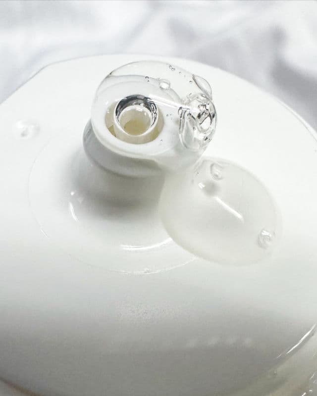 IZEZE Anyone Calamine 6.5 Cleanser review photo by lucyyg10