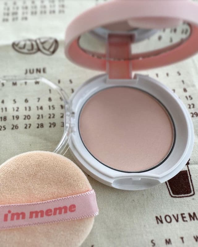 I'M MEME Pink Blur Tone-Up Pact review photo by lucyyg10