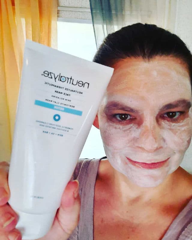 Neutralyze Therapeutic Face Mask review photo by Steph315