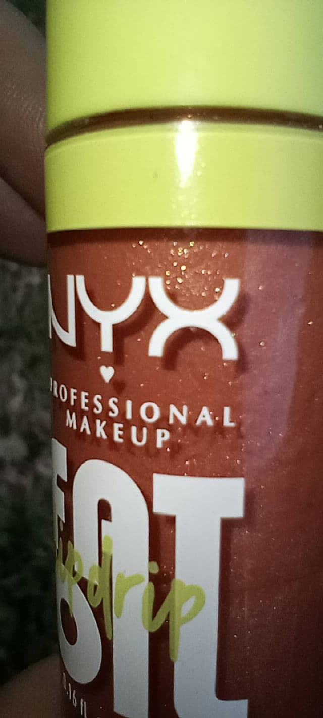 Nyx Cosmetics Fat Oil Lip Drip Lip Gloss review photo by MummahDarlinsReviews