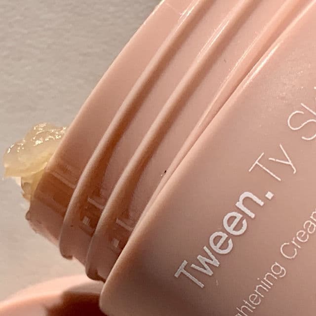 Tween.Ty Skin Tightening Cream Premium Line review photo by BoxyLady