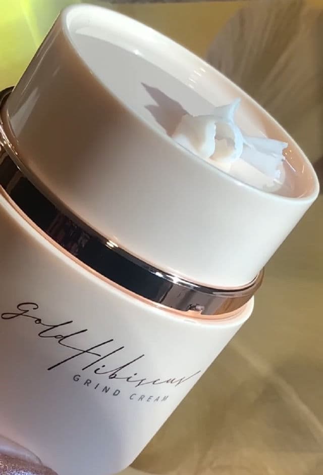 meideme Gold Hibiscus Grind Cream review photo by BoxyLady