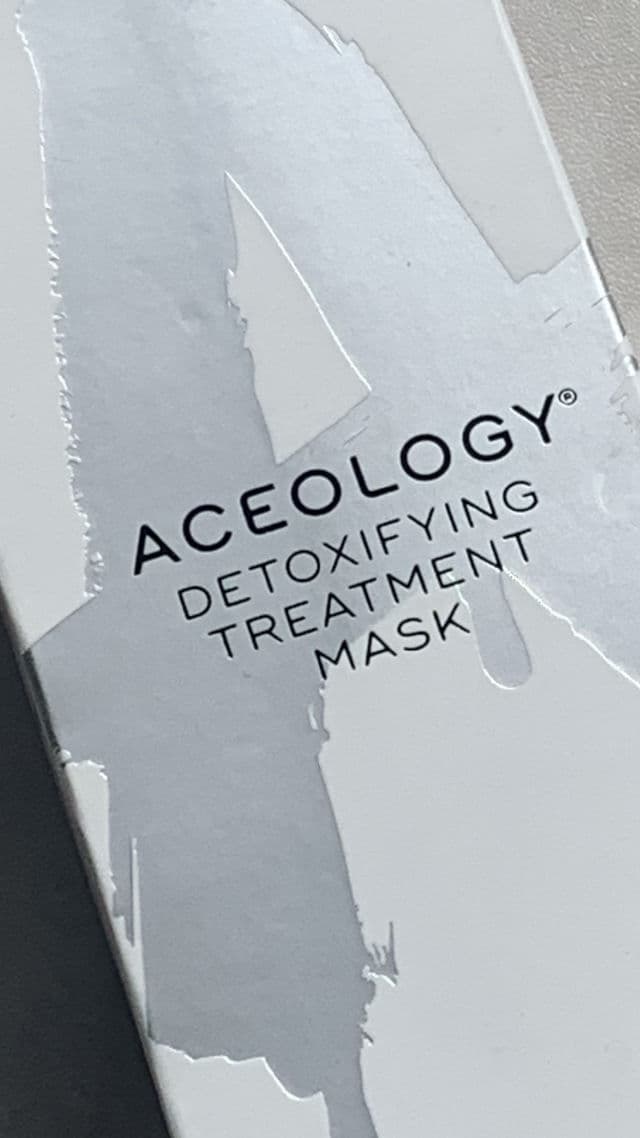 Aceology Detoxifying Treatment Mask review photo by BoxyLady