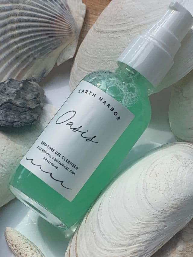 Earth Harbor Naturals Oasis Deep Pore Gel Cleanser review photo by BoxyLady
