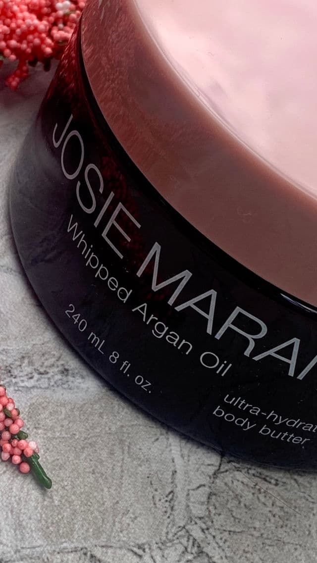 Josie Maran Cosmetics Whipped Argan Oil Ultra-Hydrating Body Butter review photo by BoxyLady