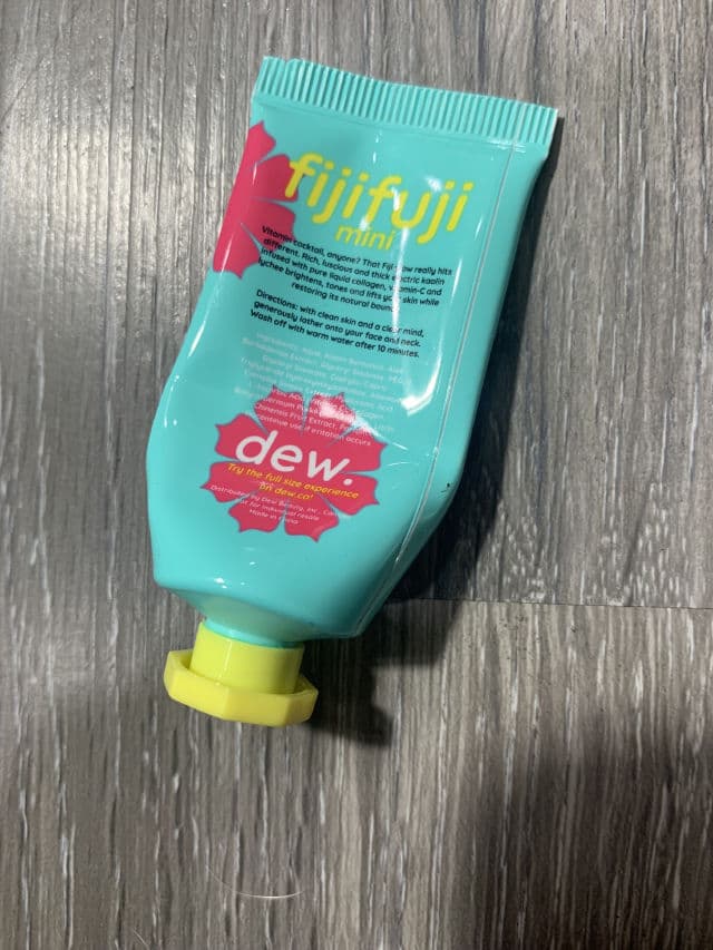 DEW of the GODS FijiFuji Collagen Vitamin Mask review photo by BoxyLady