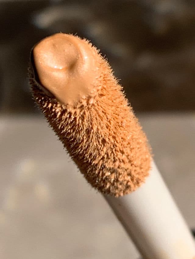 Charlotte Tilbury Hollywood Flawless Filter review photo by BoxyLady