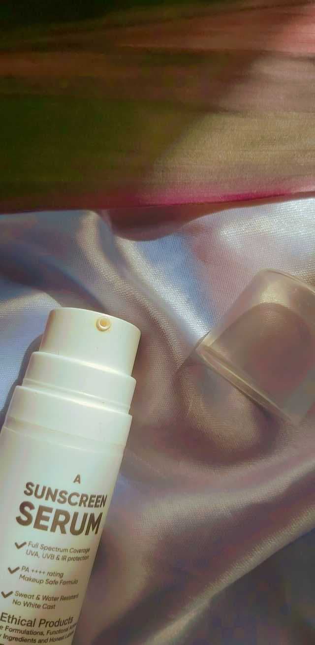 COSiQ SPF 30 Sunscreen Serum review photo by demiskincare