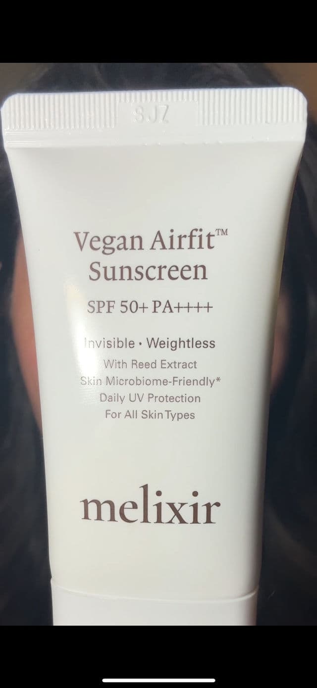 Melixir Vegan Airfit Sunscreen SPF50+ PA++++ review photo by Jadorimama