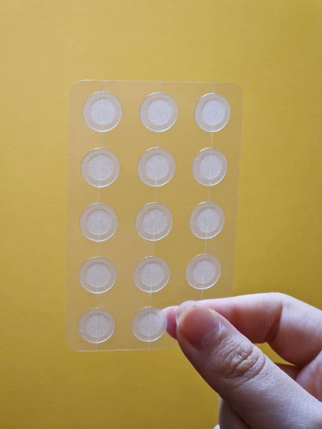 ISNTREE Onion Newpair Spot Patch - Skin Fit review photo by Immortelle