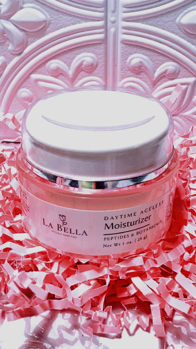 Bella Skincare Silky Bright Rose Exfoliator review photo by Mana0270Influencer